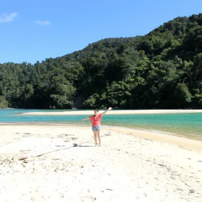 Me at the starting point of Bark Bay, The Abel Tasman Coastal Track and National Park | © Travels and Wandering